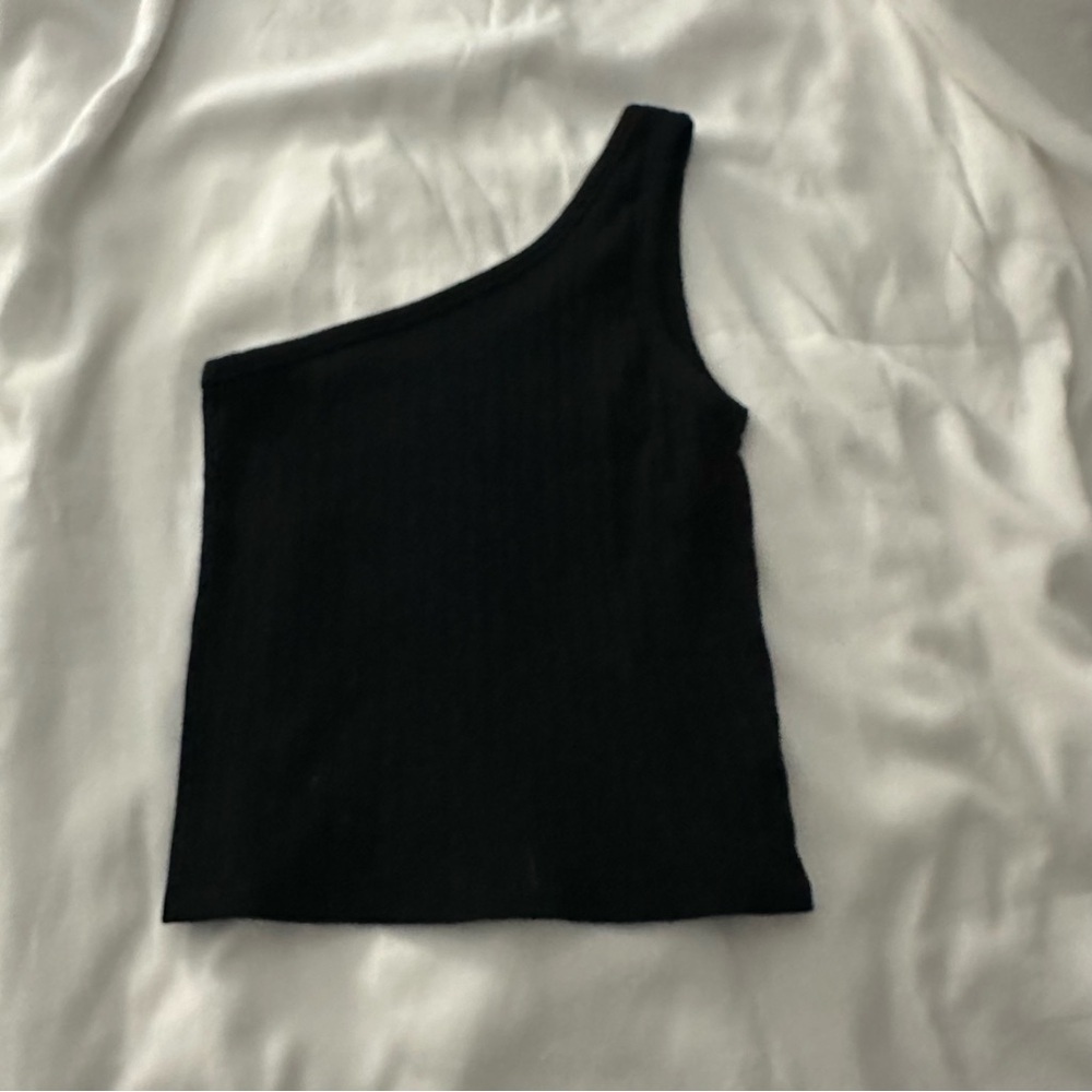 Black Ribbed One Shoulder Top